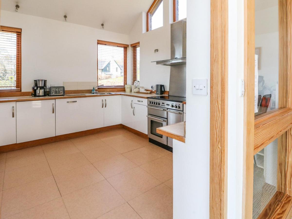 Balvaig Villa Питлохри Екстериор снимка