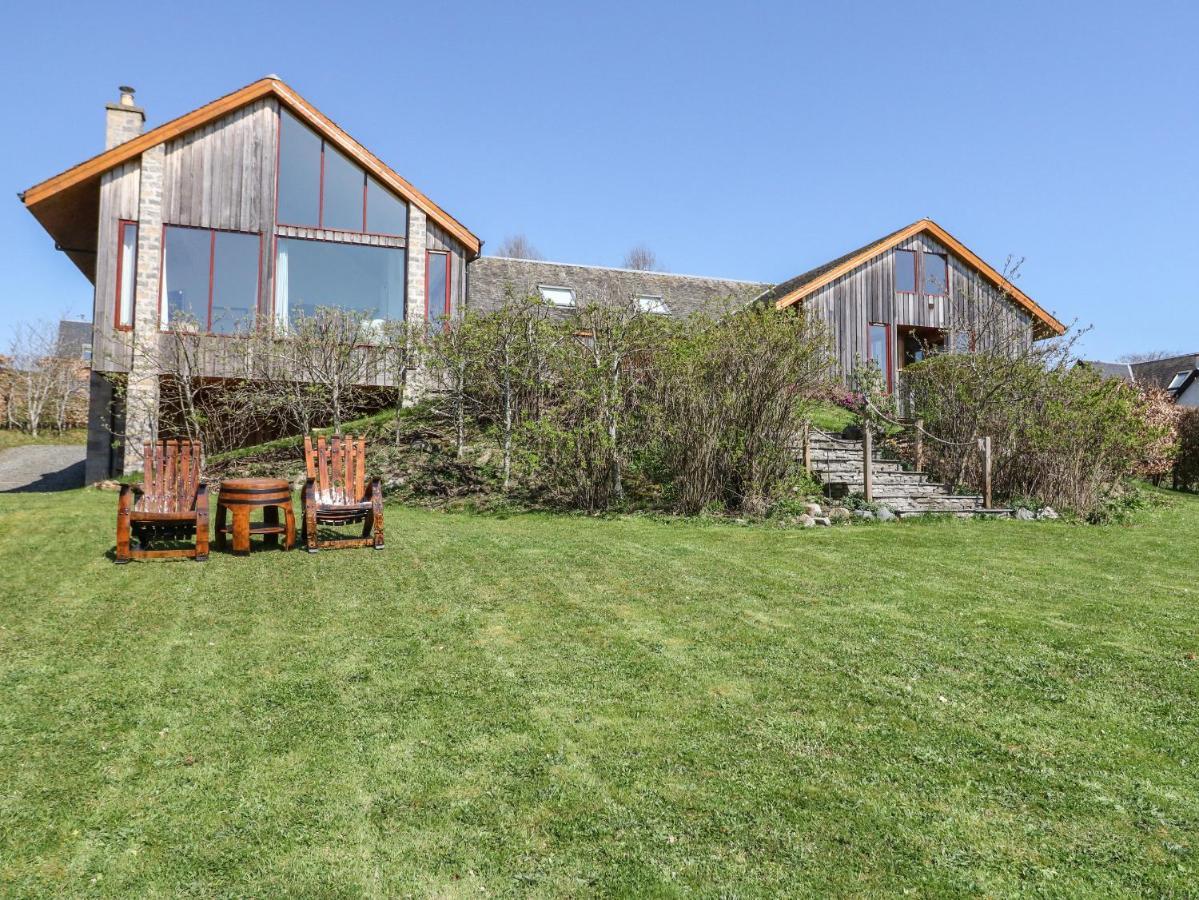 Balvaig Villa Питлохри Екстериор снимка